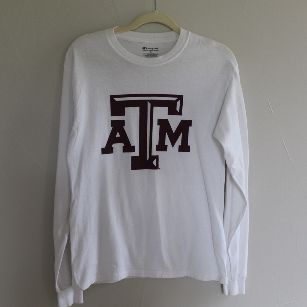 Texas A&M tee (Farmer’s Fight) Size small.